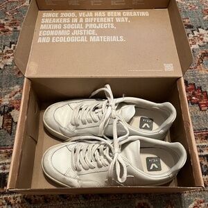 Veja Shoes